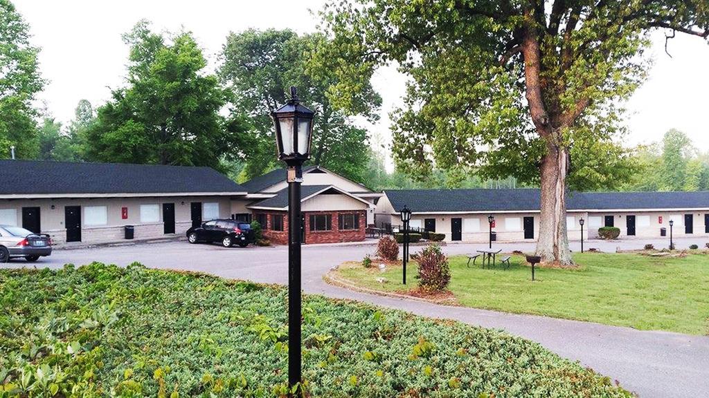 Kentucky Lake Inn Gilbertsville Εξωτερικό φωτογραφία